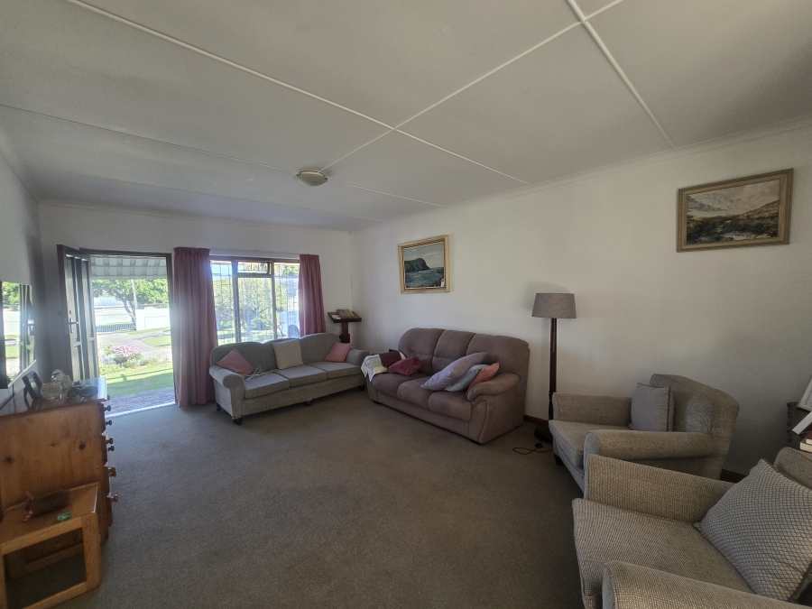 To Let 2 Bedroom Property for Rent in West Bank Eastern Cape